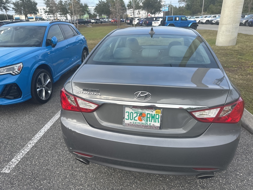 2011 Hyundai Sonata SE 4