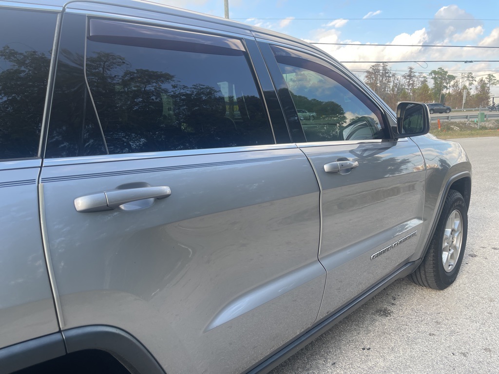 2017 Jeep Grand Cherokee Laredo 4