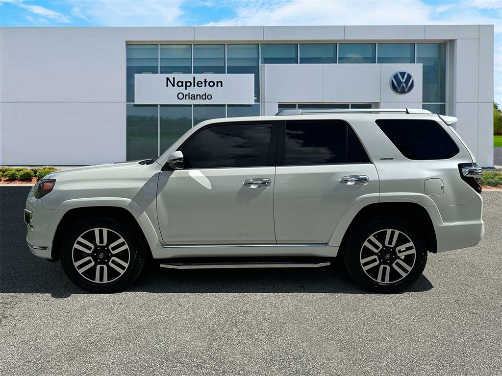 2022 Toyota 4Runner Limited 4