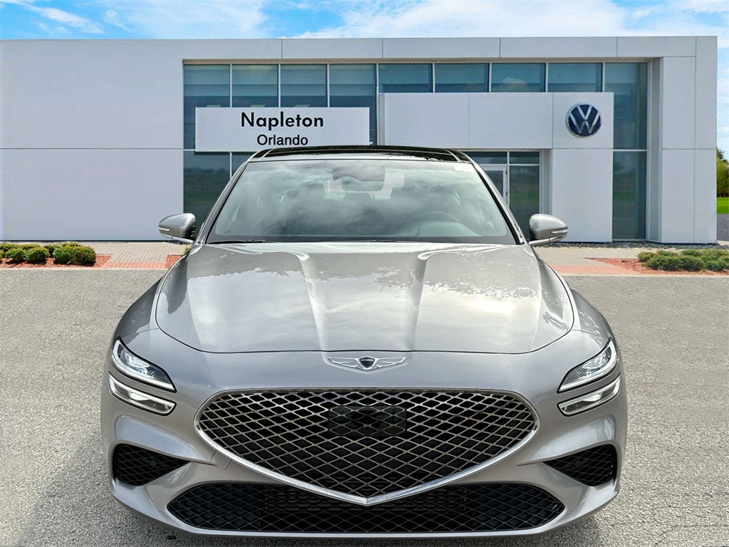 2022 Genesis G70 2.0T 3