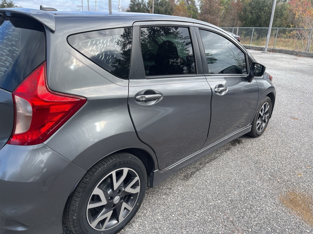 2016 Nissan Versa Note SR 4