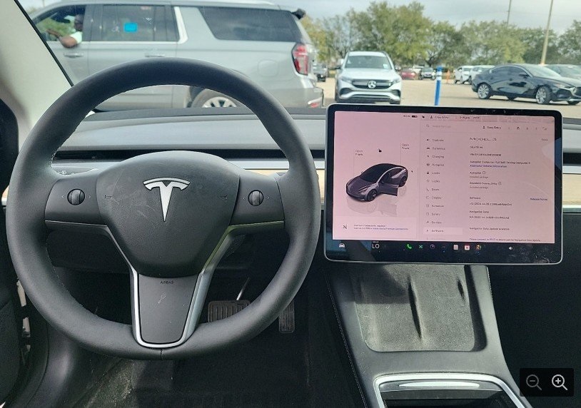 2022 Tesla Model 3 Base 6