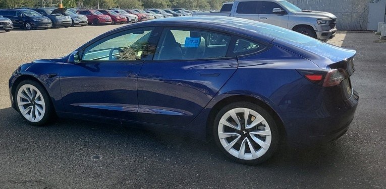 2022 Tesla Model 3 Long Range 2