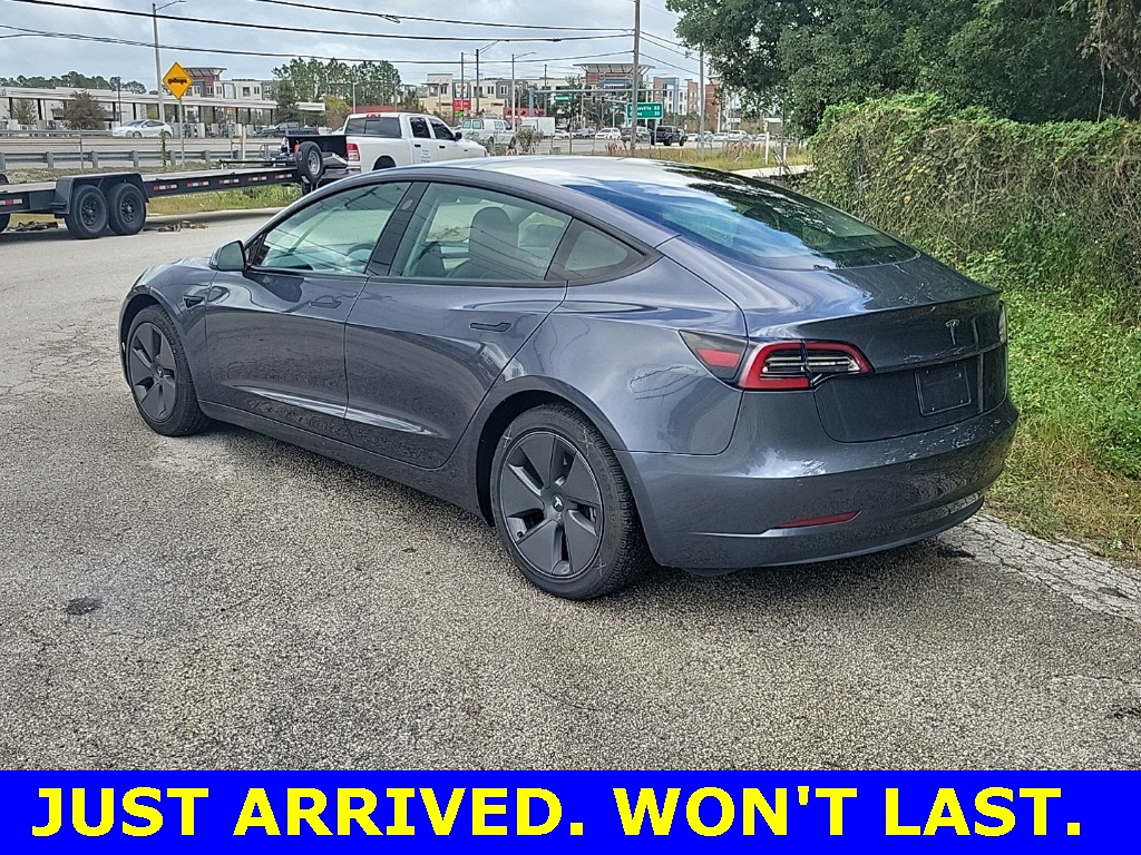 2021 Tesla Model 3 Standard Range Plus 4