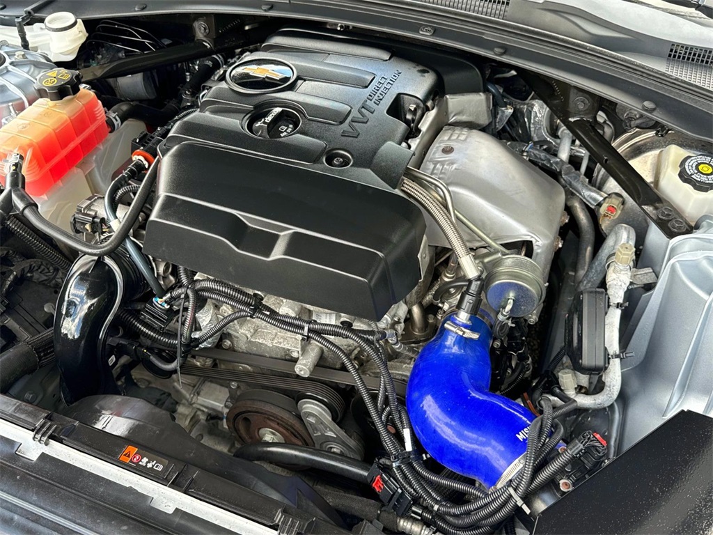 2018 Chevrolet Camaro 1LT 9