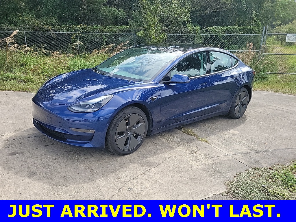 2021 Tesla Model 3 Standard Range Plus 1