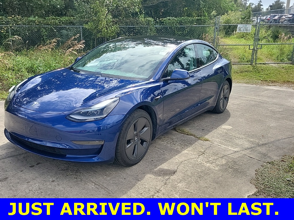 2021 Tesla Model 3 Standard Range Plus 3