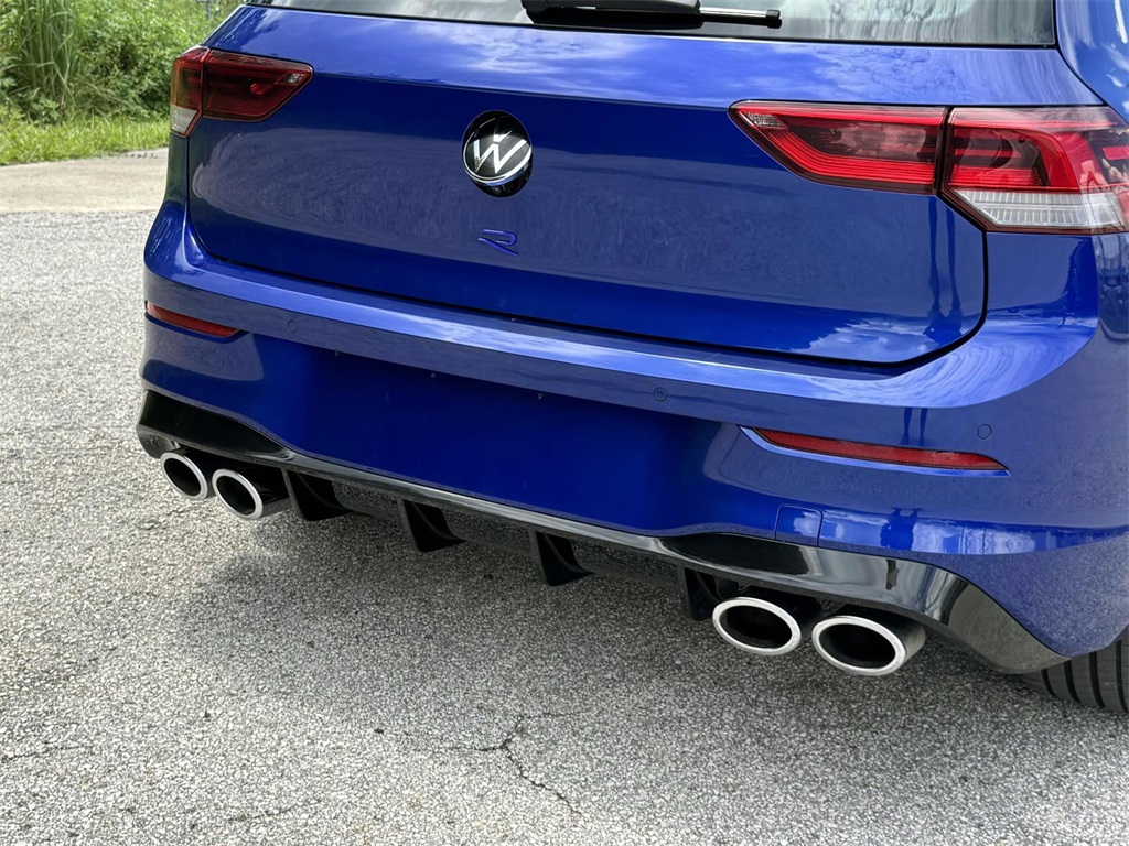 2023 Volkswagen Golf R 2.0T 24