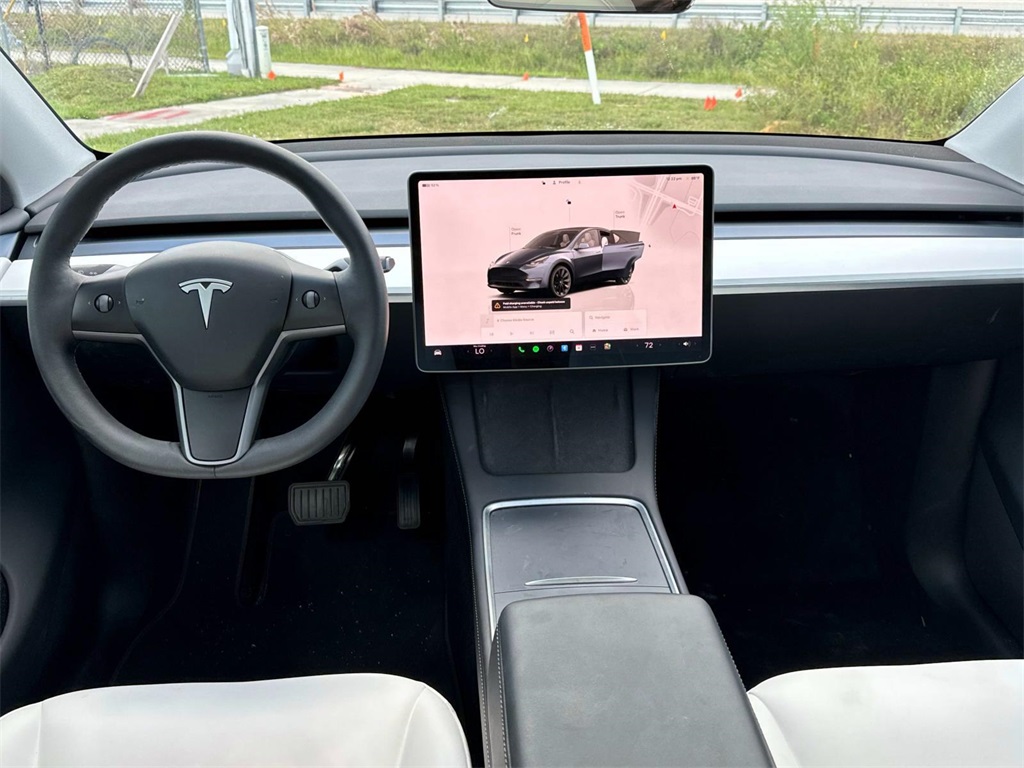 2024 Tesla Model Y Long Range 10