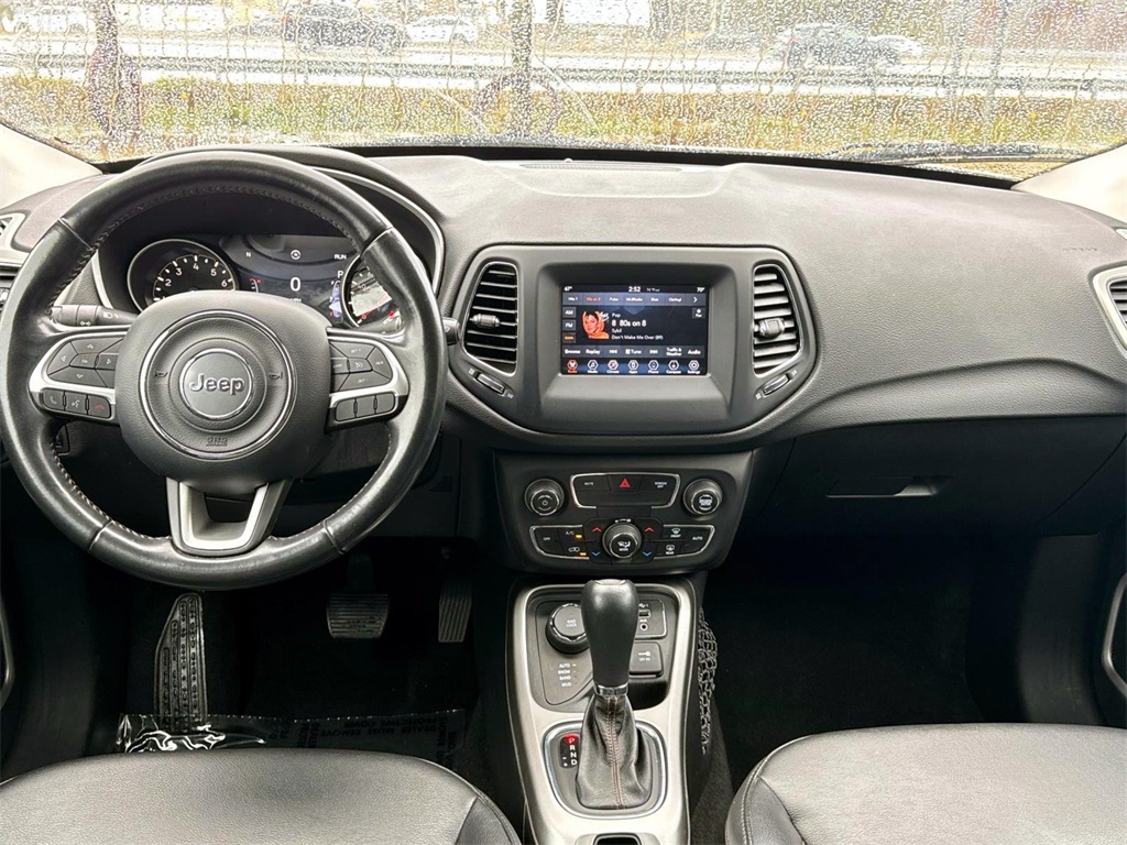 2019 Jeep Compass Latitude 12