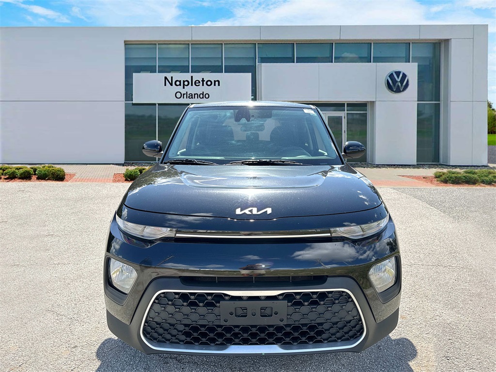 2022 Kia Soul LX 3