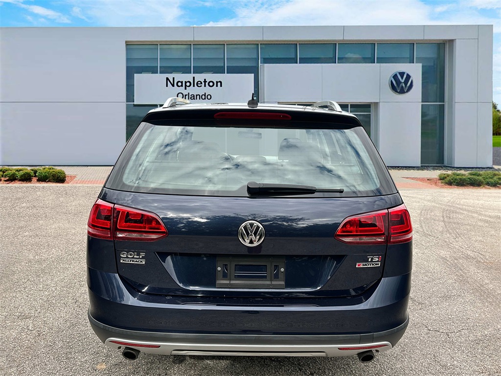 2017 Volkswagen Golf Alltrack TSI SE 6