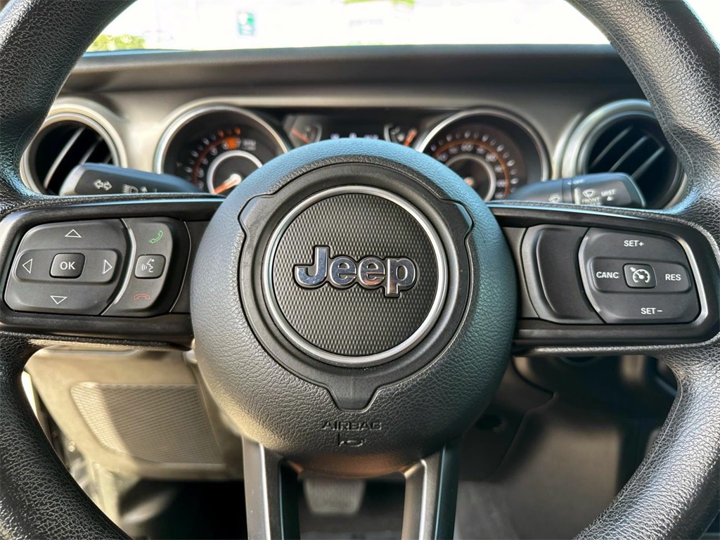 2021 Jeep Wrangler Unlimited Sport 12