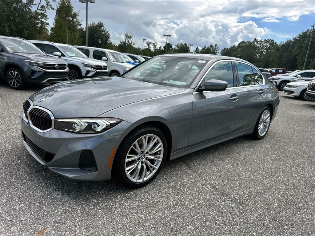 2024 BMW 3 Series 330i 1