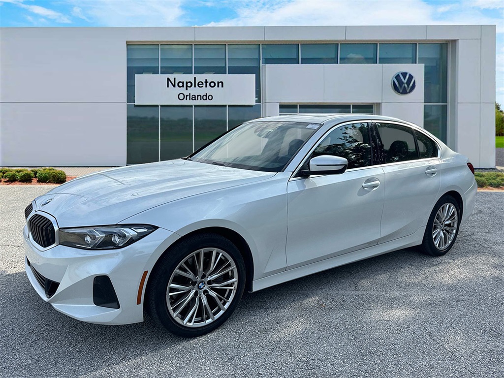 2024 BMW 3 Series 330i 1