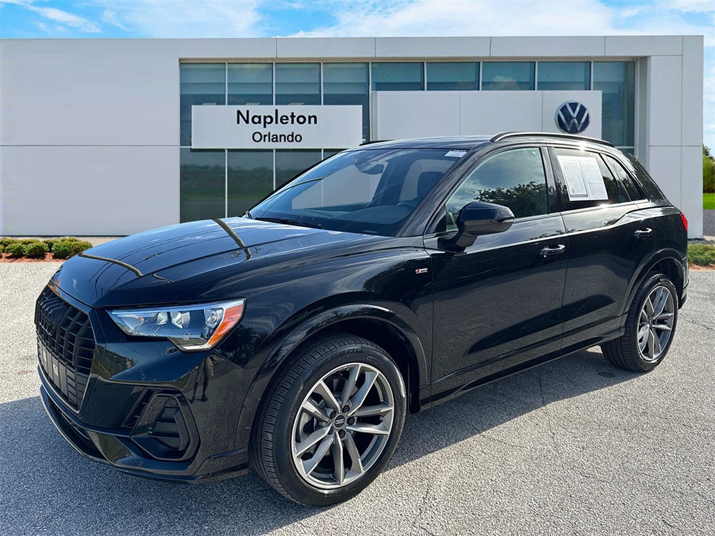 2021 Audi Q3 Premium 1