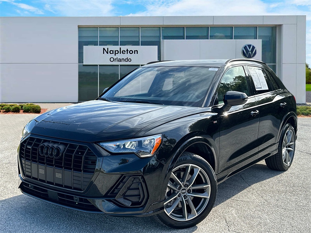 2021 Audi Q3 Premium 26