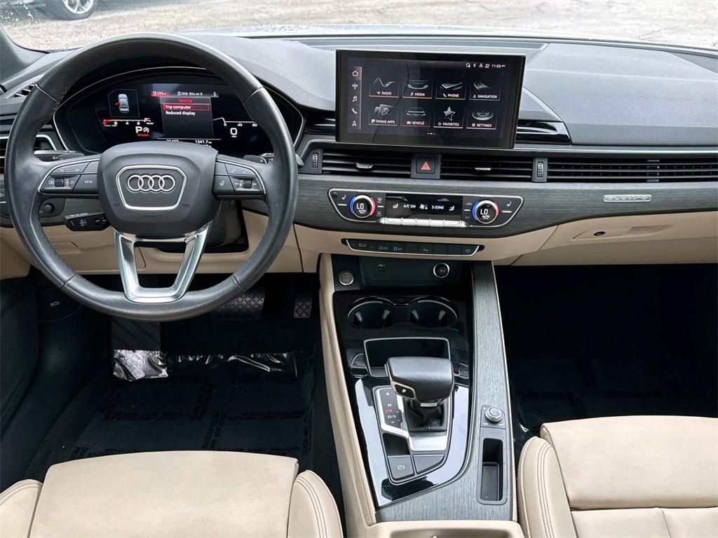 2021 Audi A4 45 S line Premium Plus 10