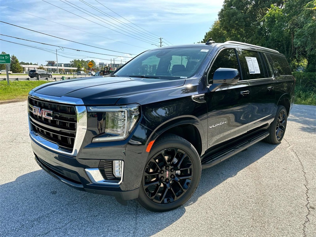 2023 GMC Yukon XL SLE 30