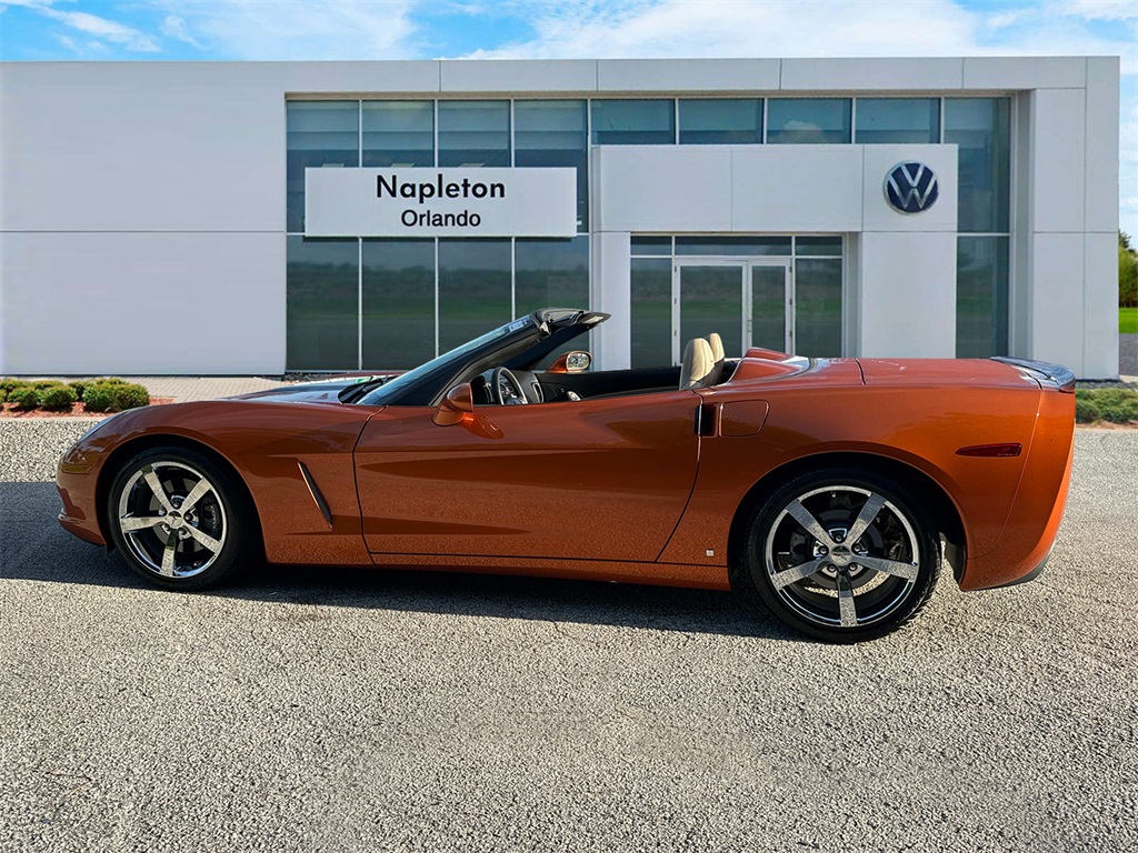 2008 Chevrolet Corvette Indy 500 Pace Car Replica 4