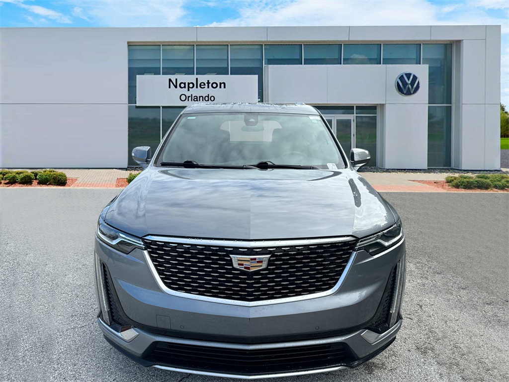 2021 Cadillac XT6 Premium Luxury 3