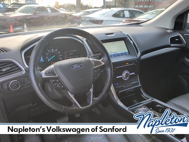 2019 Ford Edge Titanium 7