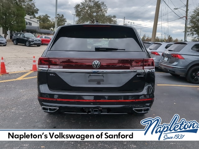 2024 Volkswagen Atlas 2.0T SEL Premium R-Line 5