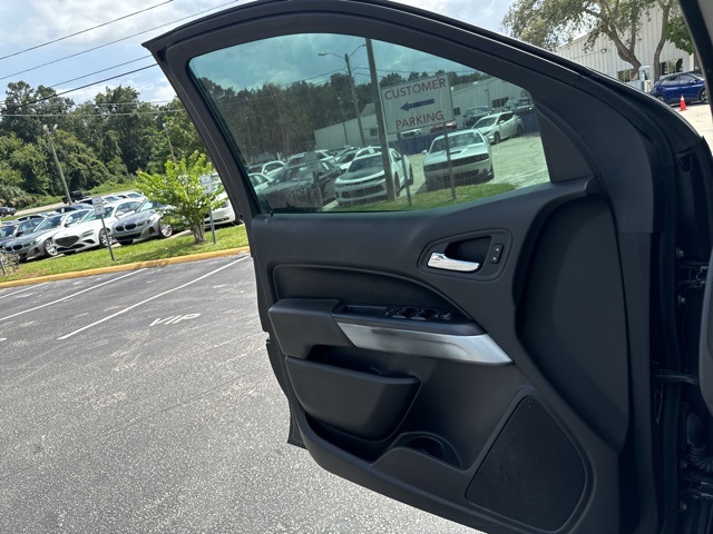 2016 Chevrolet Colorado LT 16