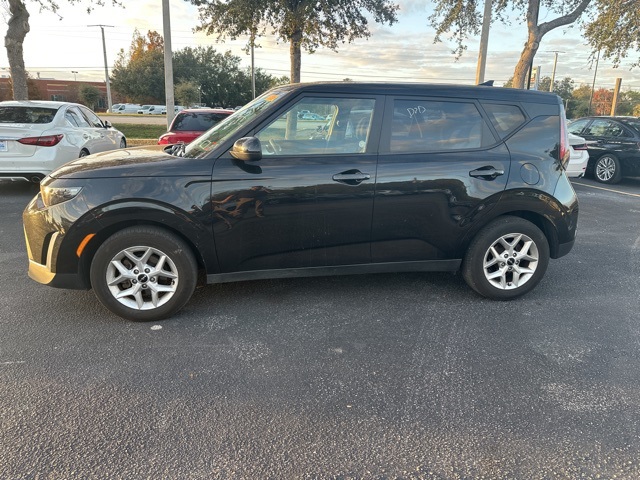 2023 Kia Soul LX 3