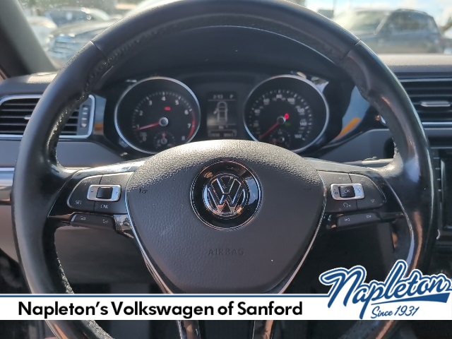 2018 Volkswagen Jetta 1.8T SE Sport 9