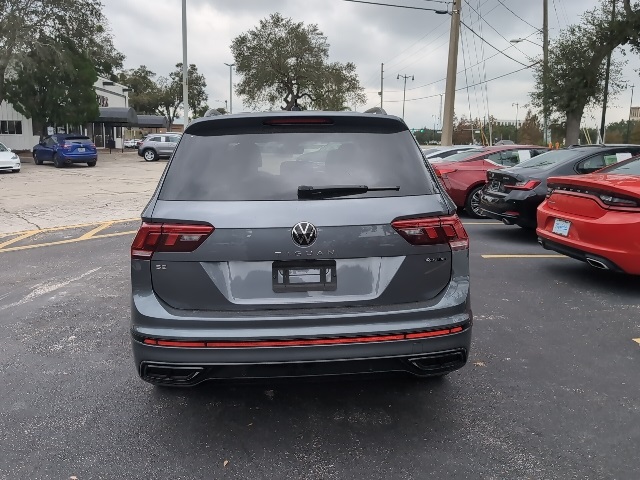 2024 Volkswagen Tiguan 2.0T SE R-Line Black 5