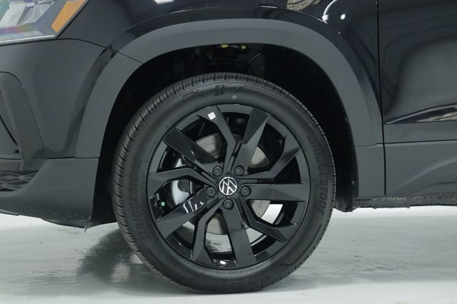 2024 Volkswagen Taos 1.5T SE 6