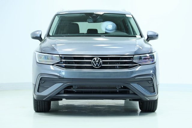 2023 Volkswagen Tiguan 2.0T SE 2