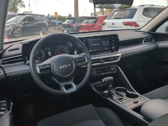 2023 Kia K5 LXS 7