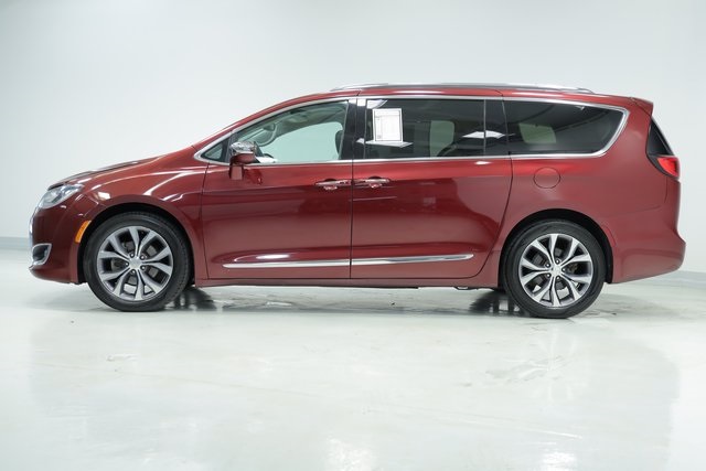 2018 Chrysler Pacifica Limited 4