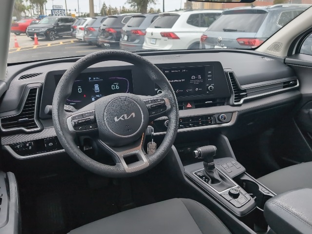 2023 Kia Sportage LX 7