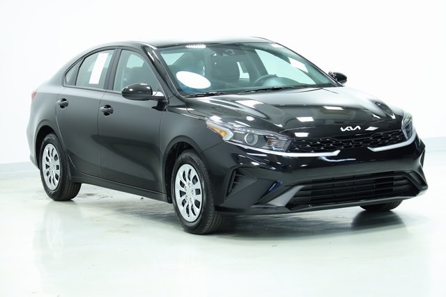 2024 Kia Forte LX 3