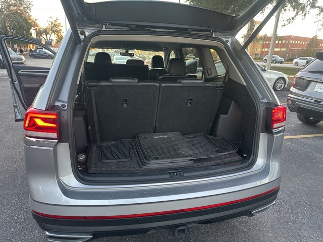 2022 Volkswagen Atlas 3.6L V6 SE w/Technology 24