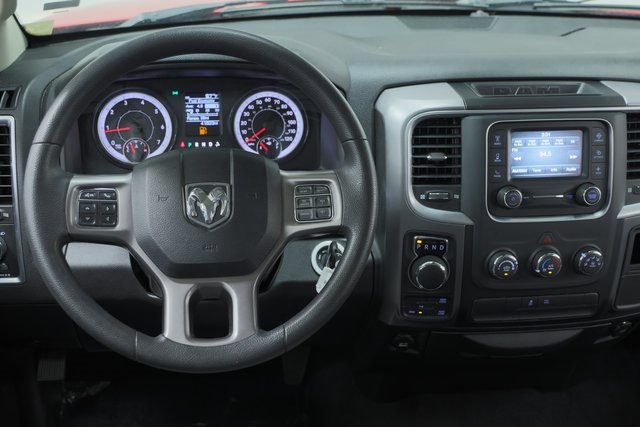 2022 Ram 1500 Classic SLT 12