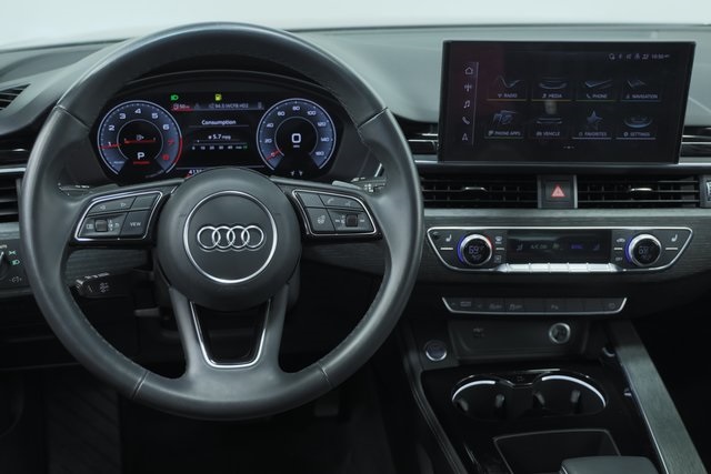 2022 Audi A4 45 S line Premium Plus 11