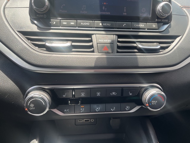 2019 Nissan Altima 2.5 SR 10