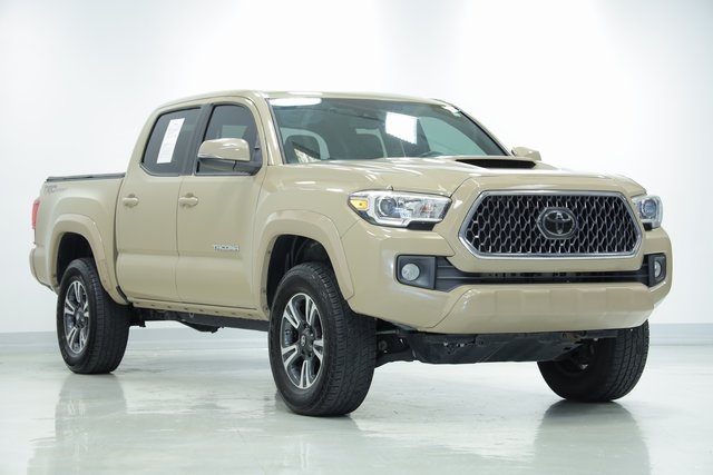 2018 Toyota Tacoma TRD Sport 3