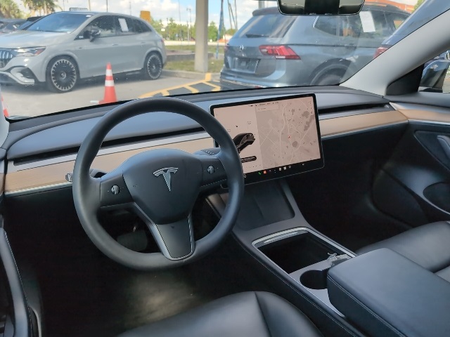 2023 Tesla Model 3 Base 7