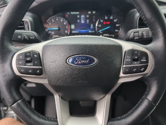2023 Ford Explorer Limited 9