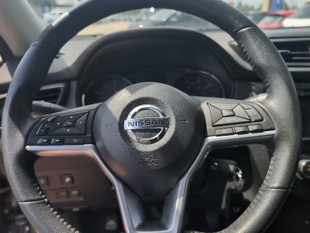 2019 Nissan Rogue S 9