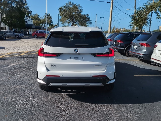 2023 BMW X1 xDrive28i 5