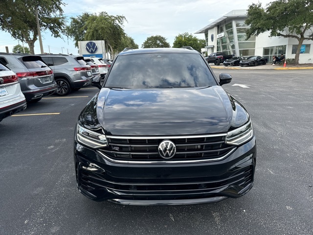 2023 Volkswagen Tiguan 2.0T SE R-Line Black 2