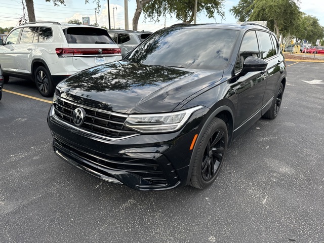 2023 Volkswagen Tiguan 2.0T SE R-Line Black 3