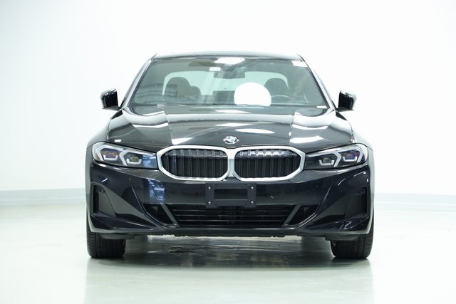 2023 BMW 3 Series 330i xDrive 2