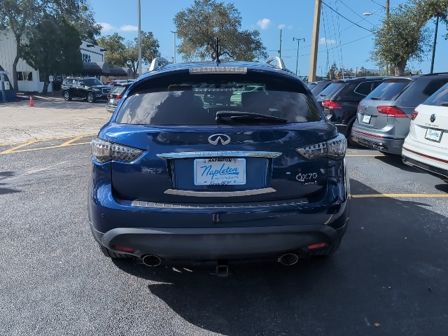 2017 INFINITI QX70 Base 5